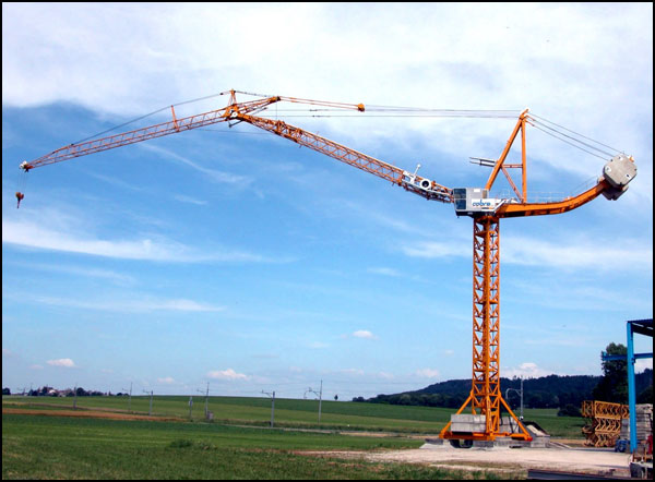 Cobra-Crane : Une grue révolutionnaire